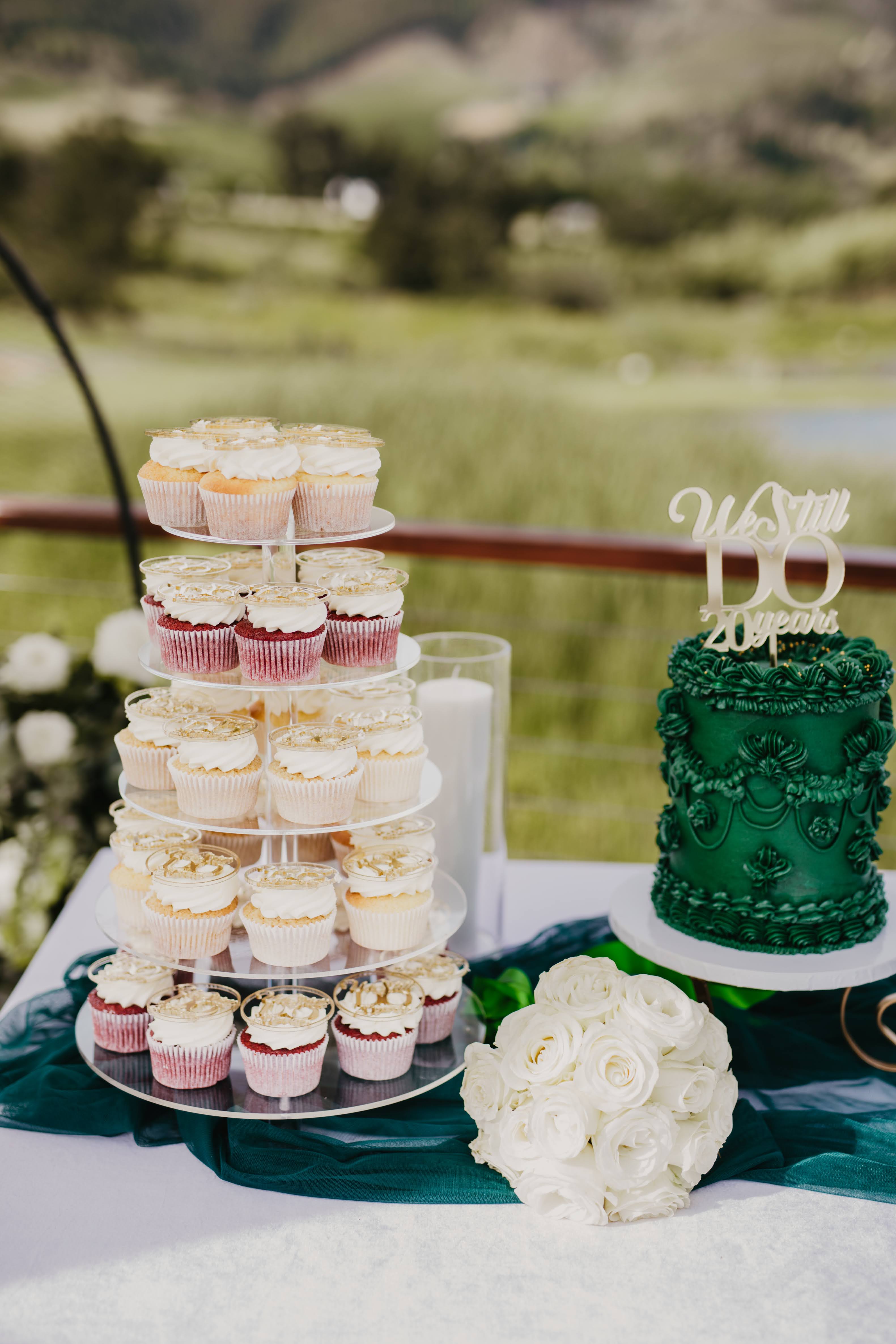 1 tier Vintage Piping Wedding Cake